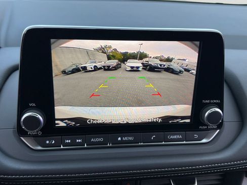 Used 2026 Nissan Rogue SV image 22