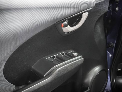 Used 2012 Honda Fit image 12