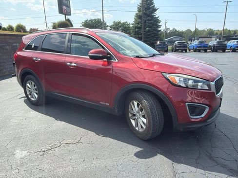 Used 2016 Kia Sorento LX AWD/4WD image 1