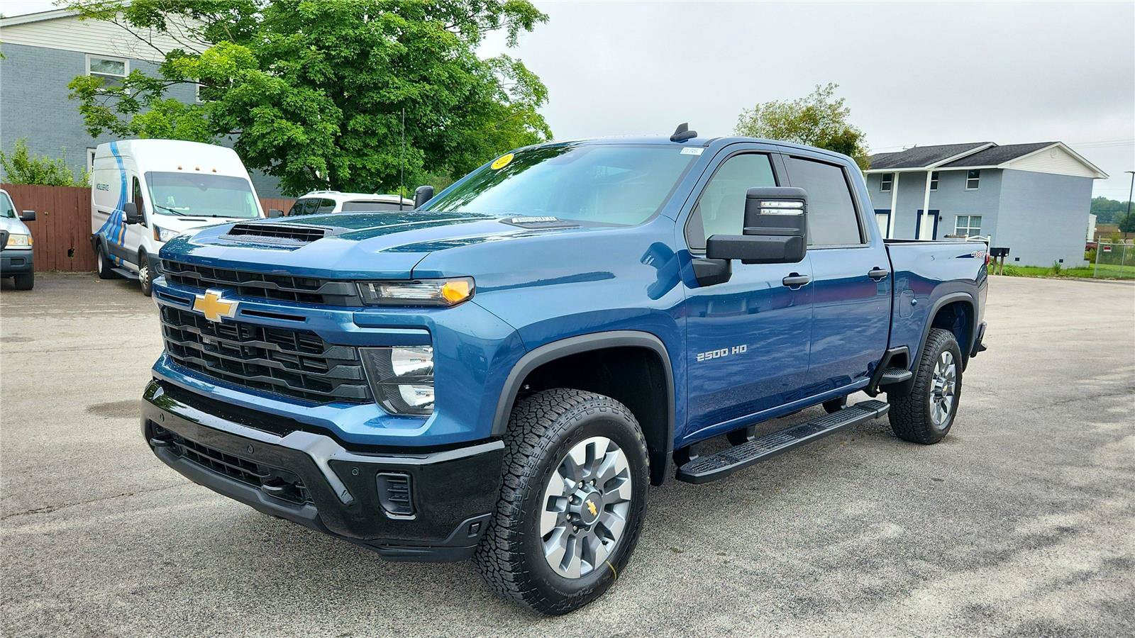 New 2026 Chevrolet Silverado 2500 Custom w/ Custom Value Package AWD/4WD image 4