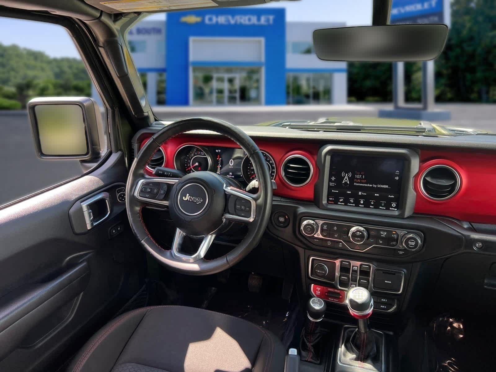 Used 2021 Jeep Wrangler Unlimited Rubicon AWD/4WD image 30