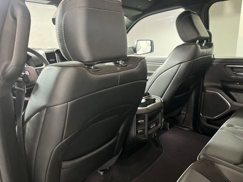 Used 2025 RAM 1500 Laramie image 25