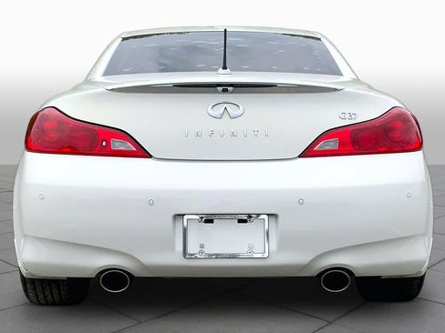 Used 2013 INFINITI G37 Convertible w/ Premium Pkg RWD image 5