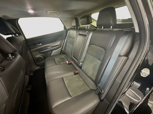 Used 2024 Nissan Ariya AWD image 29