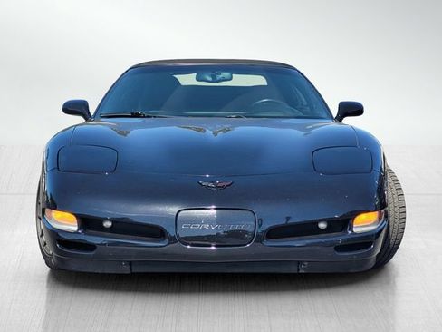 Used 2002 Chevrolet Corvette Convertible w/ Preferred Equipment Group2 RWD image 2