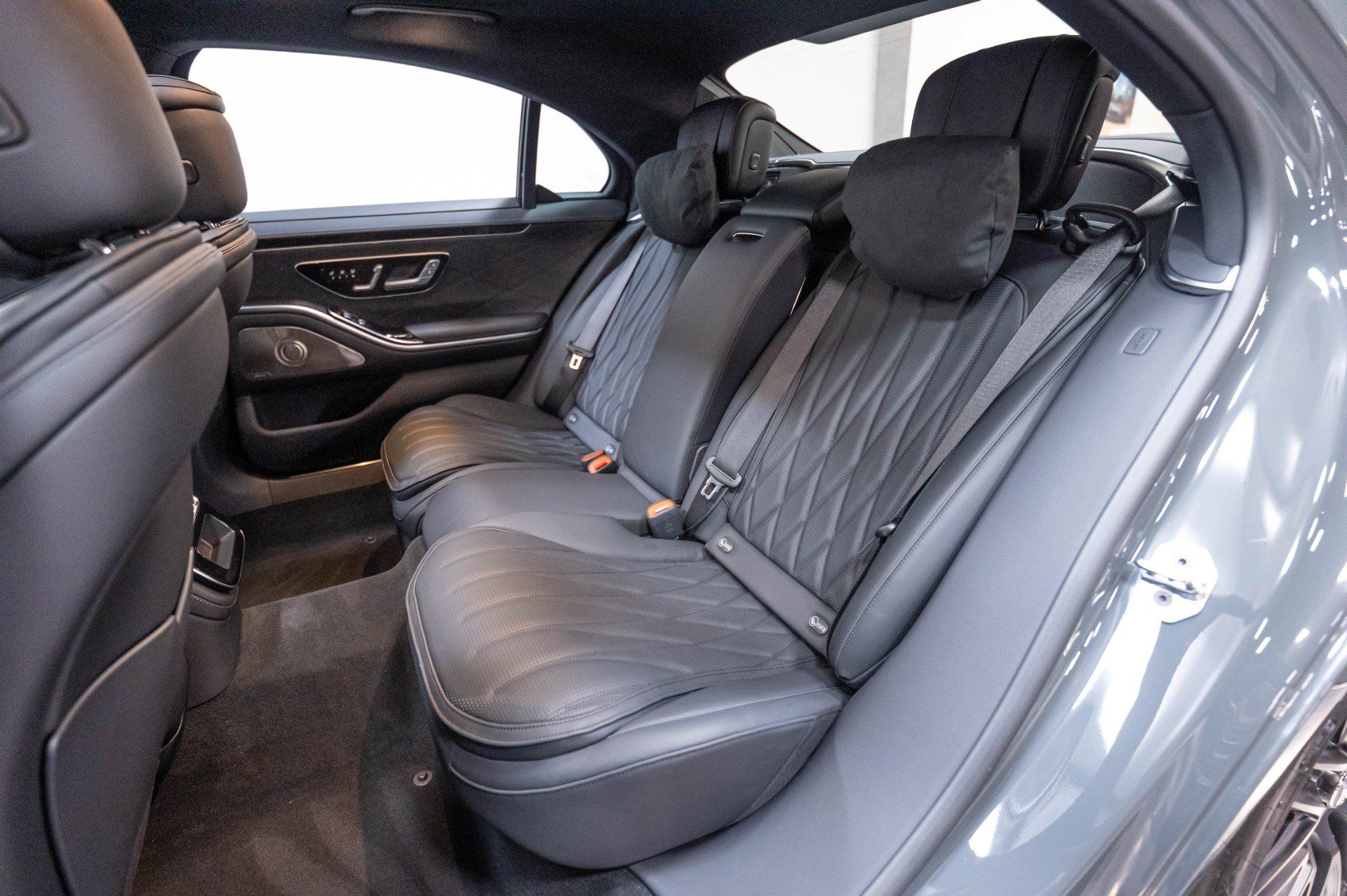 Used 2026 Mercedes-Benz S 63 AMG S image 15