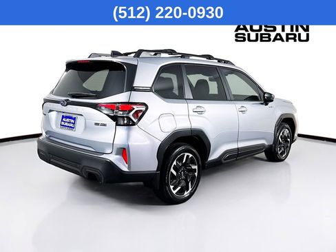 Certified 2025 Subaru Forester Limited image 8