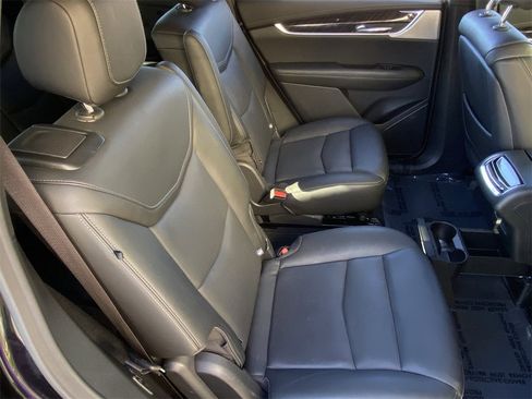 Certified 2025 Cadillac XT6 Premium Luxury image 14