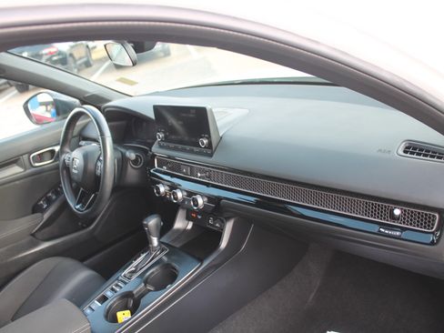 Used 2023 Honda Civic Sport image 20