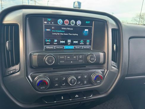 Used 2019 Chevrolet Silverado 1500 LT w/ All Star Edition image 12