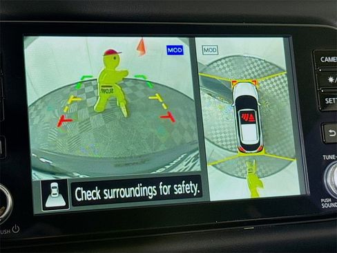 Certified 2024 Nissan Kicks SR w/ SR Premium Package image 6