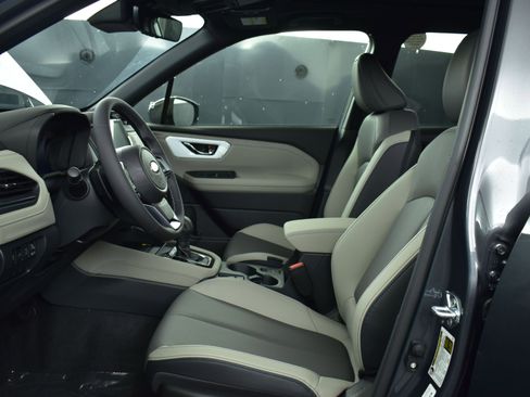 New 2025 Subaru Forester Limited image 11