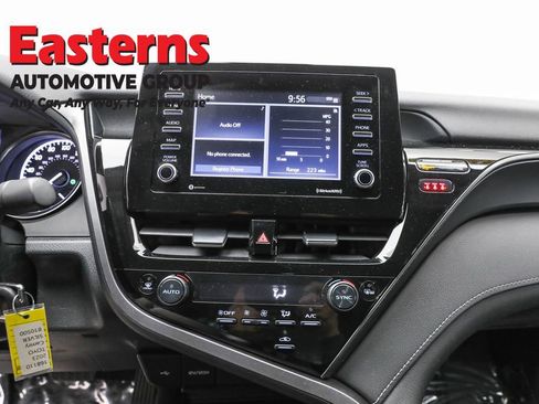 Used 2023 Toyota Camry SE FWD image 12