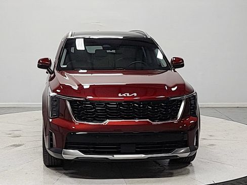 Used 2025 Kia Sorento S w/ Panoramic Sunroof Package FWD image 3