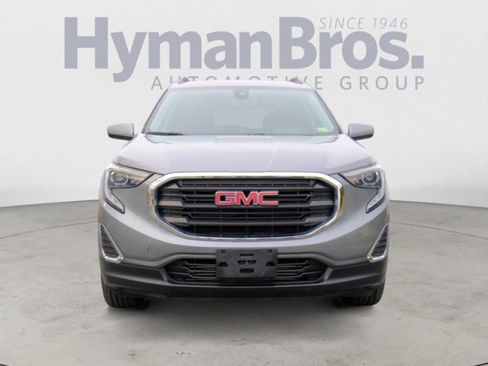 Used 2020 GMC Terrain SLE w/ Driver Convenience Package image 8