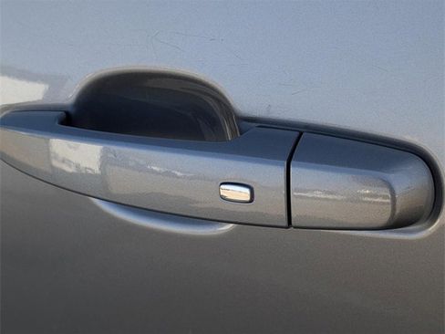 Used 2023 Chevrolet Blazer LT w/ Midnight/Sport Edition image 7