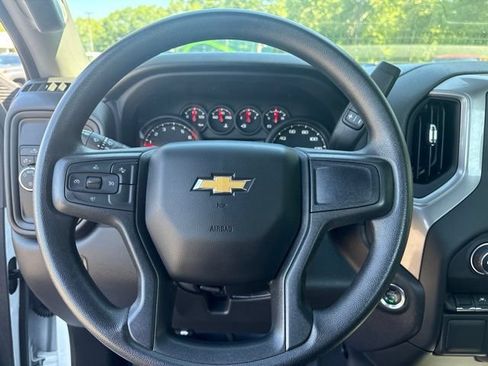 Used 2025 Chevrolet Silverado 1500 W/T RWD image 14