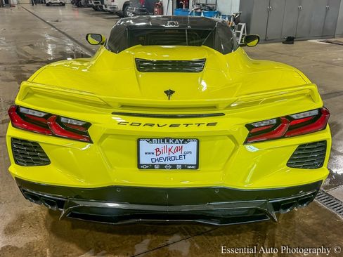Used 2024 Chevrolet Corvette Stingray Premium Conv w/ Z51 Performance Package image 9