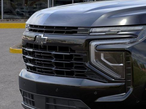New 2026 Chevrolet Suburban RST image 37