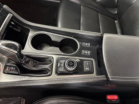 Used 2023 Nissan Maxima SV w/ Floor Mat Group FWD image 33