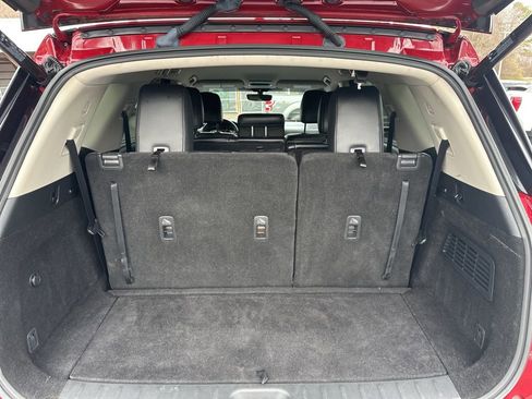 Used 2023 Nissan Pathfinder SL image 10