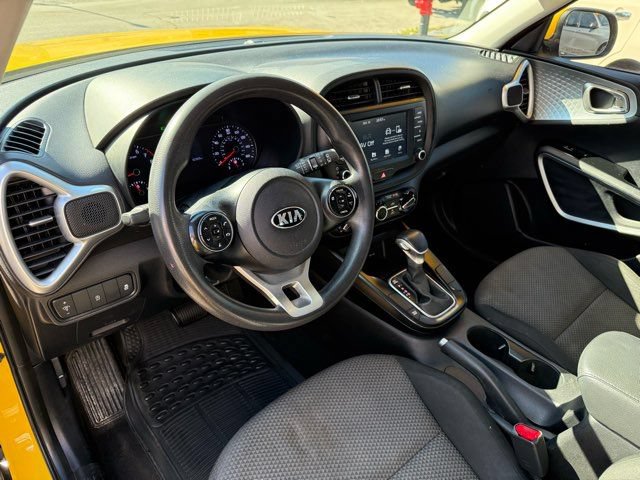Used 2020 Kia Soul LX FWD image 7