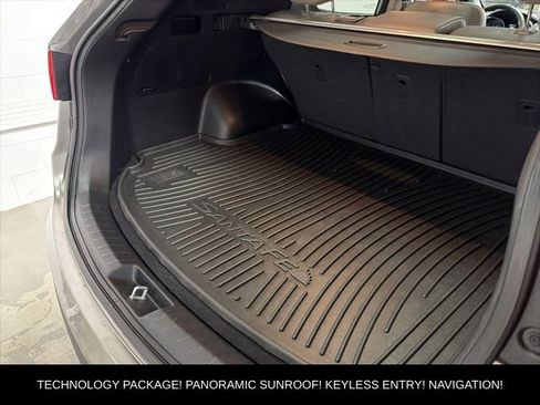 Used 2015 Hyundai Santa Fe Sport w/ Option Group 04 image 9