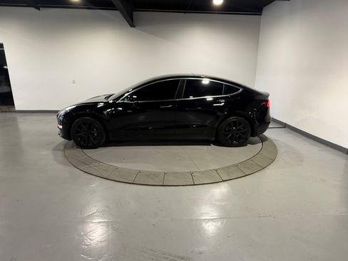 Used 2019 Tesla Model 3 Standard Range Plus RWD image 8