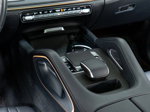 Certified 2020 Mercedes-Benz GLE 350 4MATIC image 20