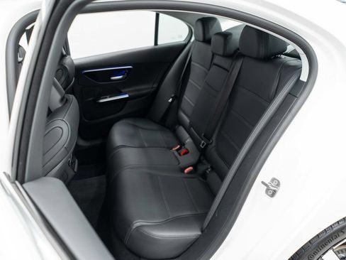 Used 2025 Mercedes-Benz C 300 4MATIC Sedan image 30