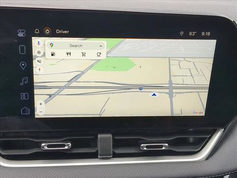 Used 2025 Chevrolet Equinox LT image 13