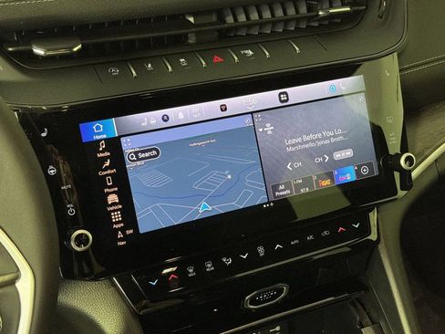 New 2026 Jeep Grand Cherokee L Limited AWD/4WD image 19
