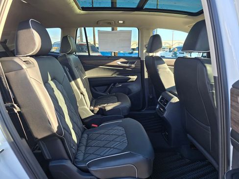 New 2026 Volkswagen Atlas SEL Premium R-Line image 12