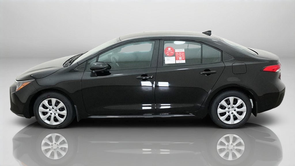 New 2027 Toyota Corolla LE FWD image 3