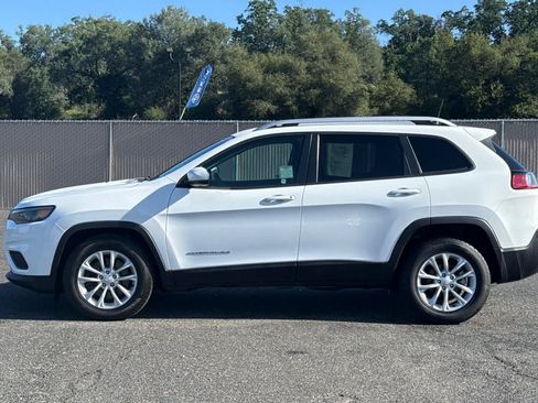 Used 2021 Jeep Cherokee Latitude FWD image 7
