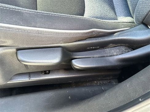 Used 2024 Chevrolet TrailBlazer LT w/ LT Cold Weather Package image 35