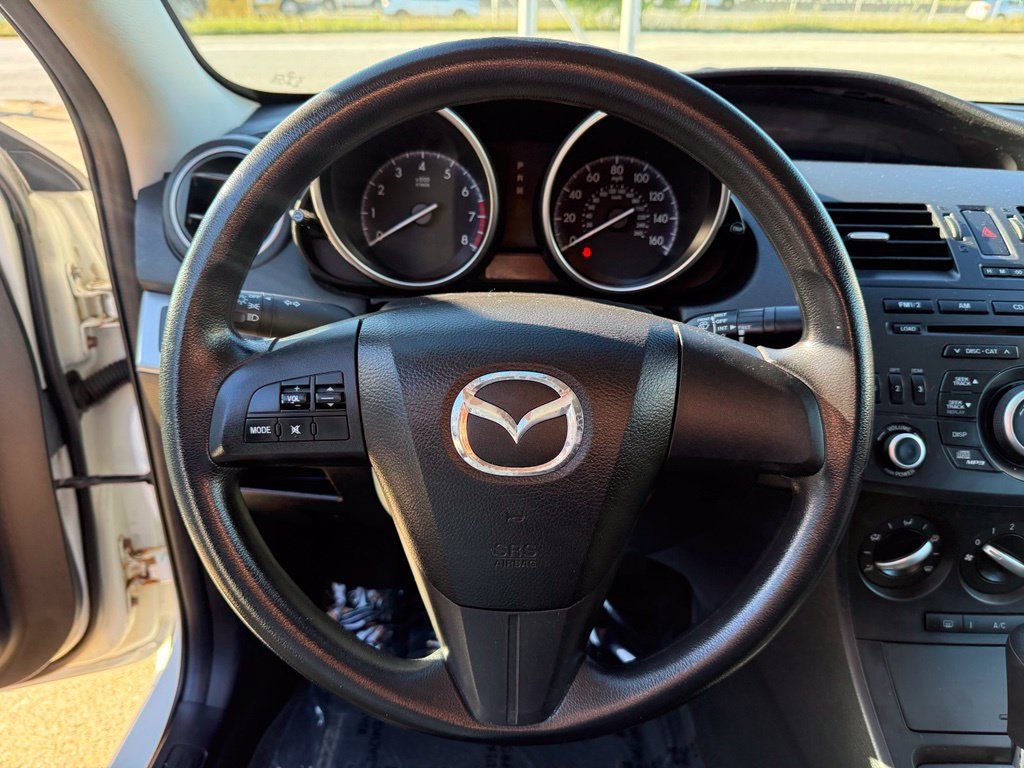 Used 2012 MAZDA MAZDA3 i Sport FWD image 28