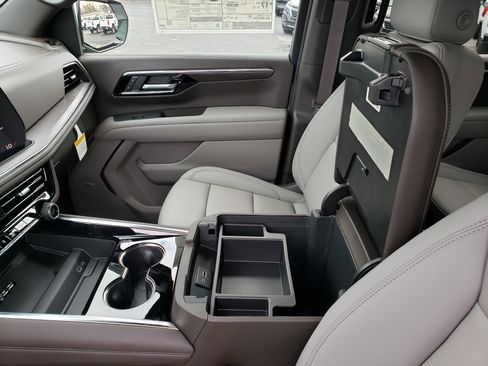 New 2026 Chevrolet Tahoe LT w/ Comfort Package image 30