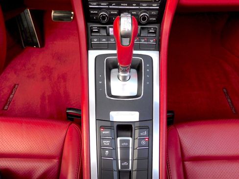 Used 2015 Porsche Boxster S image 26