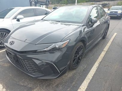 Used 2026 Toyota Camry SE w/ Convenience Package