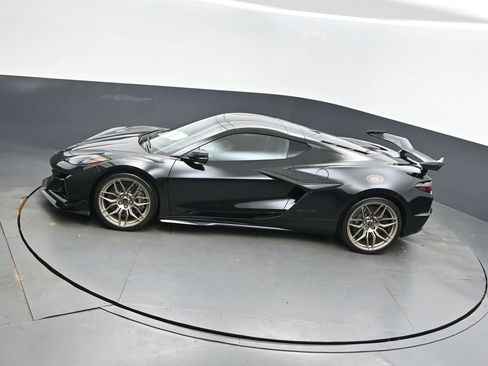 New 2026 Chevrolet Corvette Z06 w/ Z07 Performance Package image 28