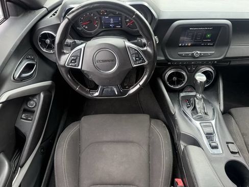 Used 2020 Chevrolet Camaro LT RWD image 10