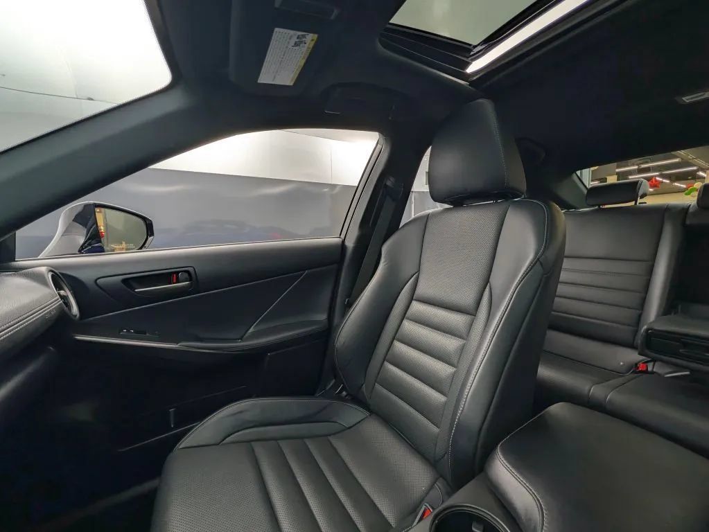 Used 2022 Lexus IS 350 F Sport w/ Memory Package AWD/4WD image 31