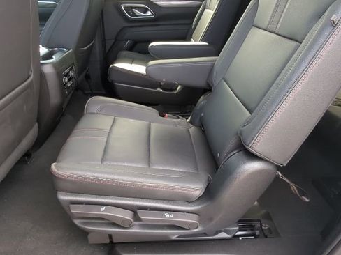 Used 2023 Chevrolet Suburban RST AWD/4WD image 22