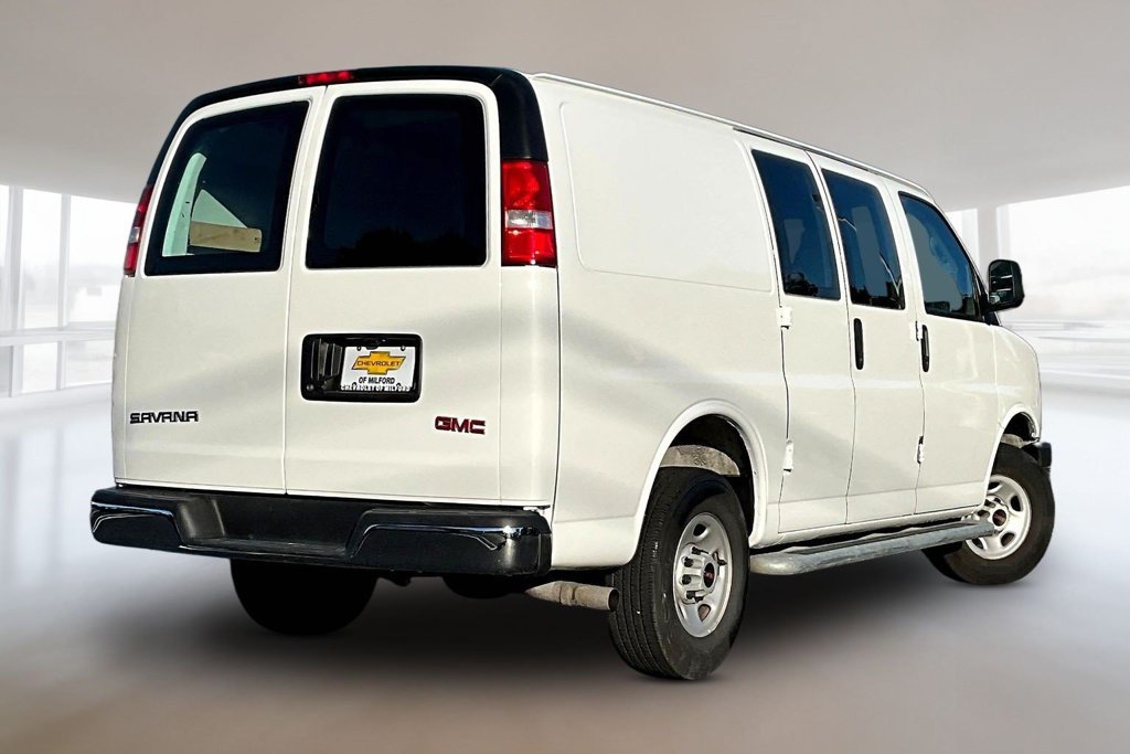Used 2025 GMC Savana 2500 w/ Driver Convenience Package RWD image 6