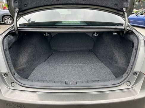 Used 2013 Honda Accord LX image 12