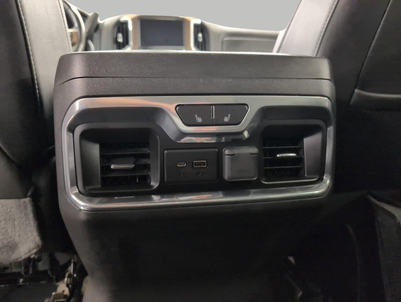 Used 2019 Chevrolet Silverado 1500 High Country AWD/4WD image 22