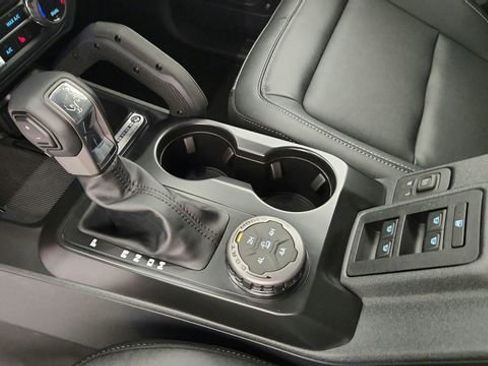 New 2025 Ford Bronco Big Bend w/ Black Diamond Package image 14