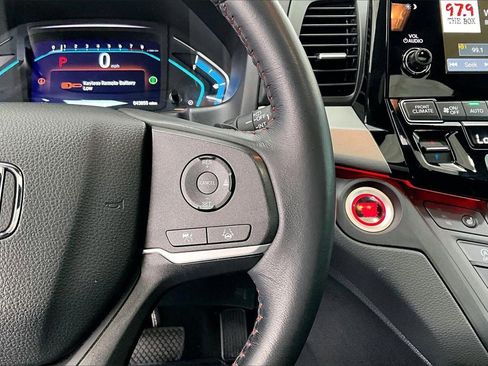 Used 2024 Honda Odyssey Sport image 22