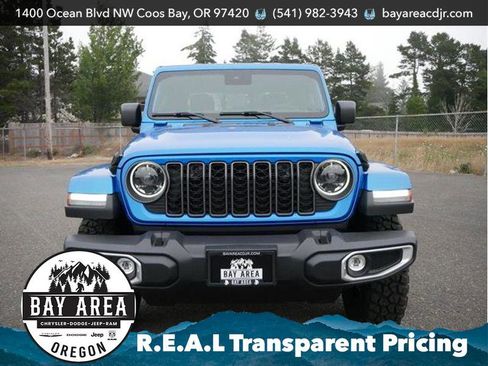New 2025 Jeep Gladiator Sport image 8